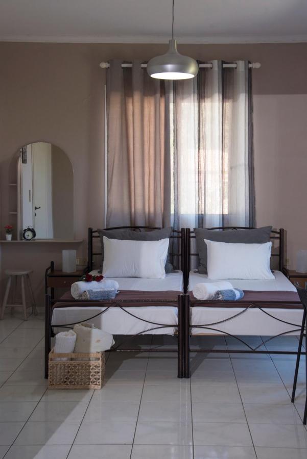 Kostas Studios Nydri  Bagian luar foto