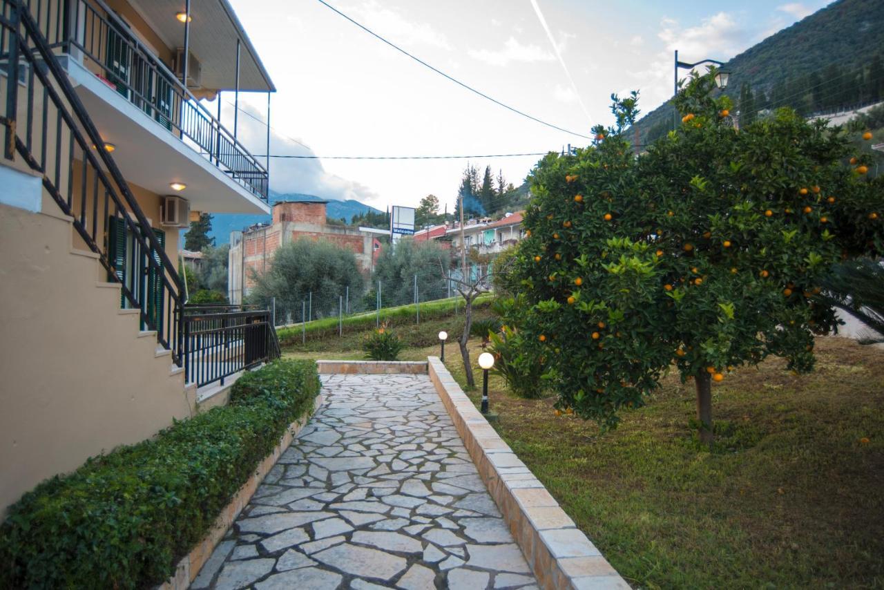 Kostas Studios Nydri  Bagian luar foto