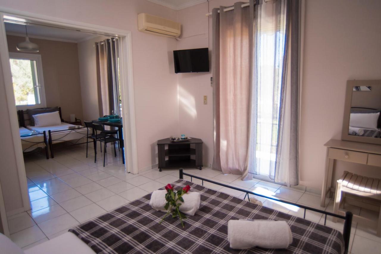 Kostas Studios Nydri  Bagian luar foto
